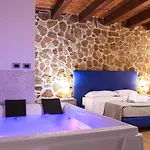 Double B Maison De Charme Bed & Breakfast 4*