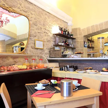 Double B Maison De Charme Bed & Breakfast 4*