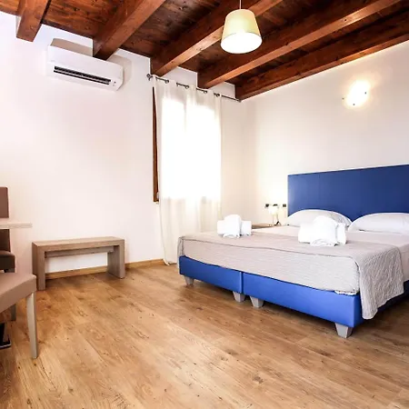 Double B Maison De Charme 4*